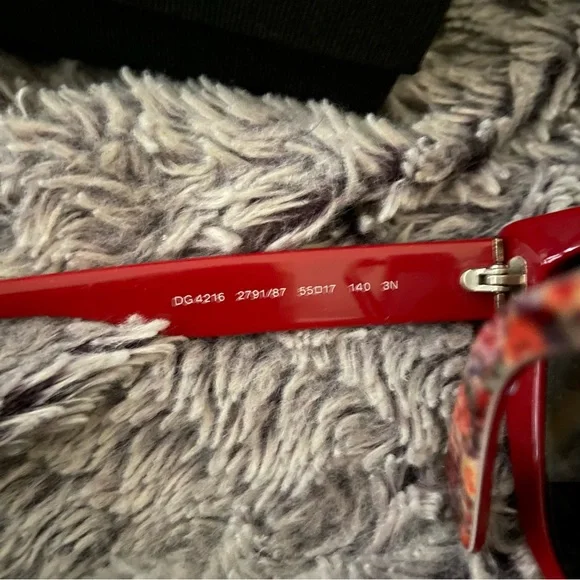 Dolce & Gabbana Red and Black Sunglasses Floral Design - Picture 6 of 8